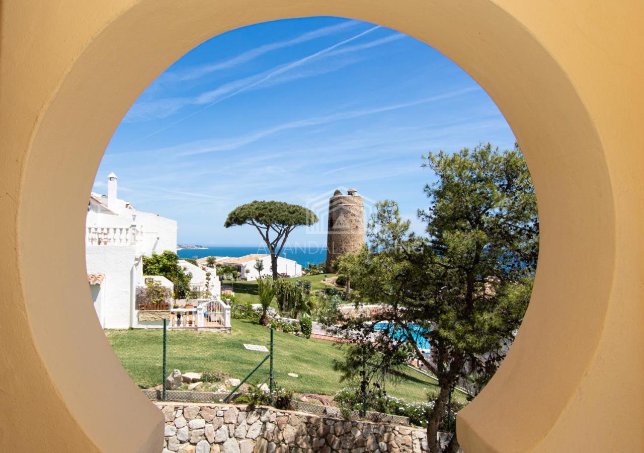 Panoramic Sea Views And Direct Access To The Beach From The Community In Torrenueva Daire Málaga Dış mekan fotoğraf