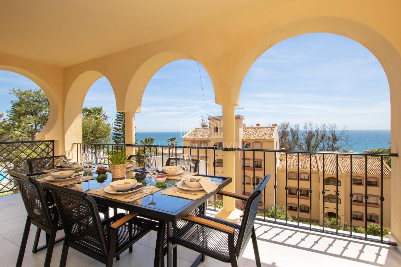Panoramic Sea Views And Direct Access To The Beach From The Community In Torrenueva Daire Málaga Dış mekan fotoğraf